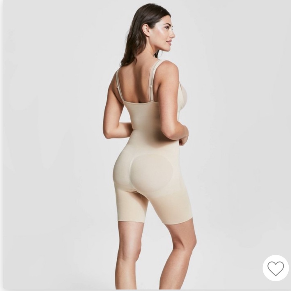 NWT Assets by Spanx open bust body suit shape wear 1X Nude Tan - Picture 6 of 12